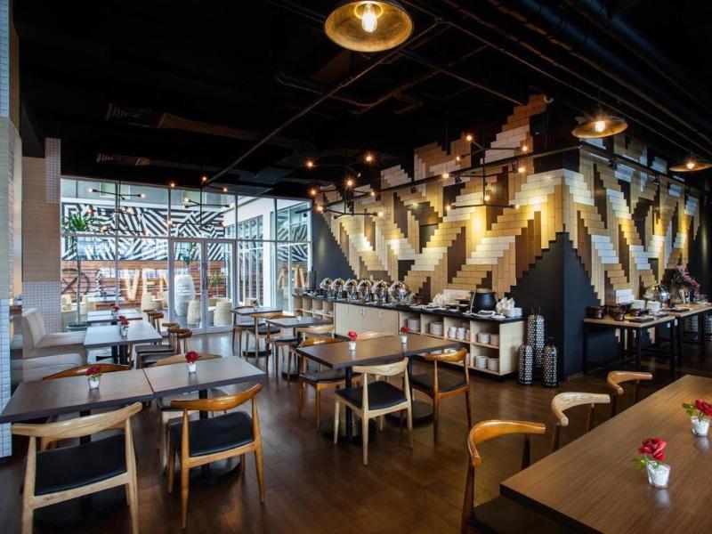 Maxonehotels.Com At Tidar Surabaja Zewnętrze zdjęcie