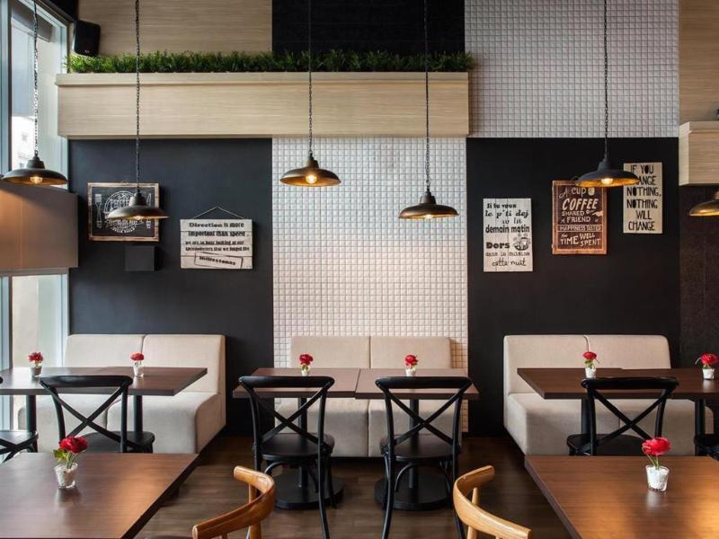 Maxonehotels.Com At Tidar Surabaja Zewnętrze zdjęcie