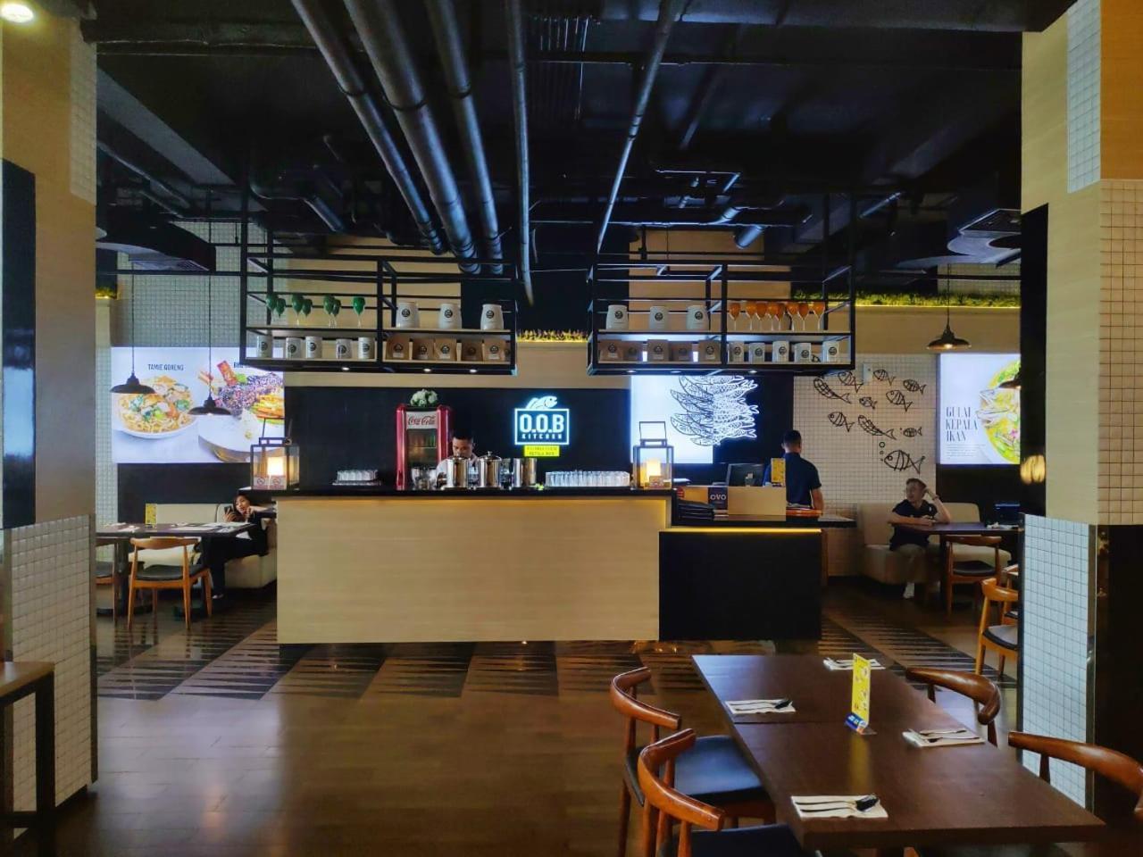 Maxonehotels.Com At Tidar Surabaja Zewnętrze zdjęcie