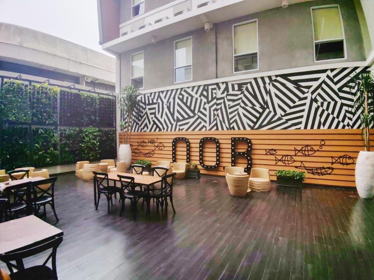 Maxonehotels.Com At Tidar Surabaja Zewnętrze zdjęcie
