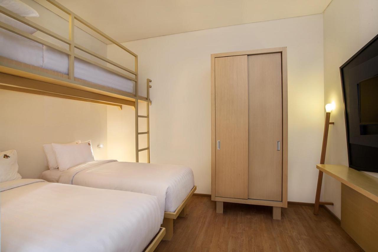 Maxonehotels.Com At Tidar Surabaja Zewnętrze zdjęcie